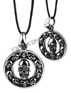 wisior SKULLS IN CIRCLE wisior SKULLS IN CIRCLE