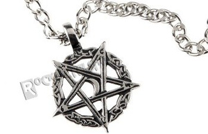 wisior + łańcuch PENTAGRAM